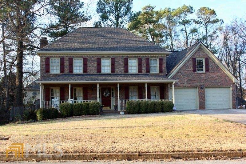 2491 Chimney Top Lane - Photo 1
