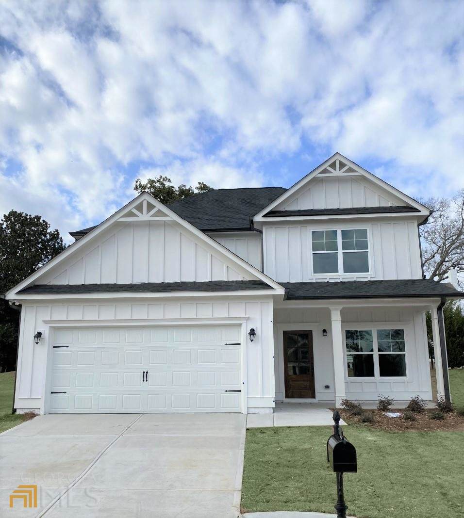 136 Russell Way - Photo 1