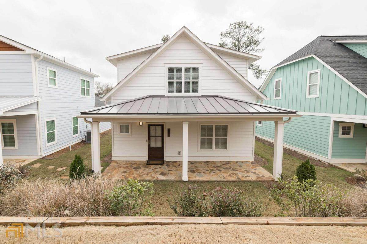 671 Oglethorpe Avenue - Photo 1