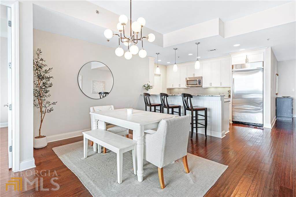 270 17th Street - Photo 1