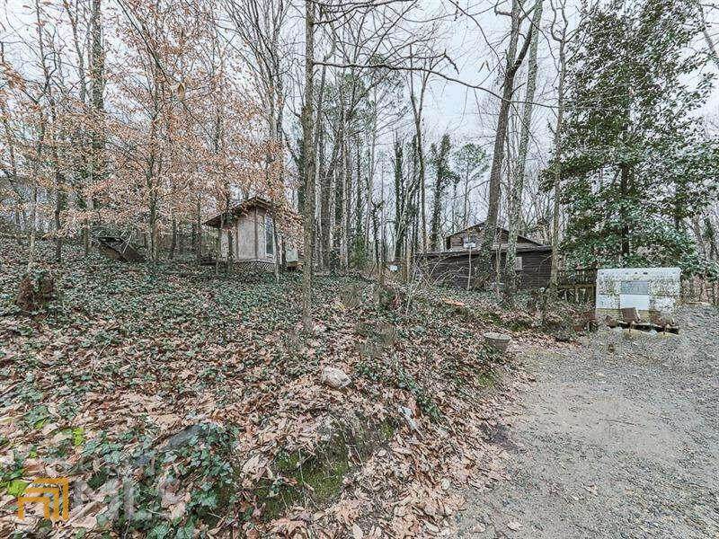 132 Magnolia Street - Photo 1