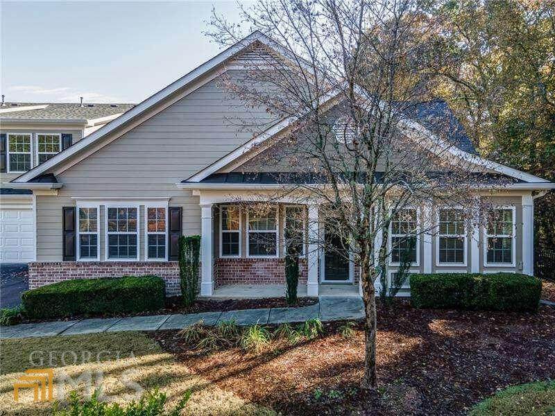 2623 Grapevine Circle - Photo 1