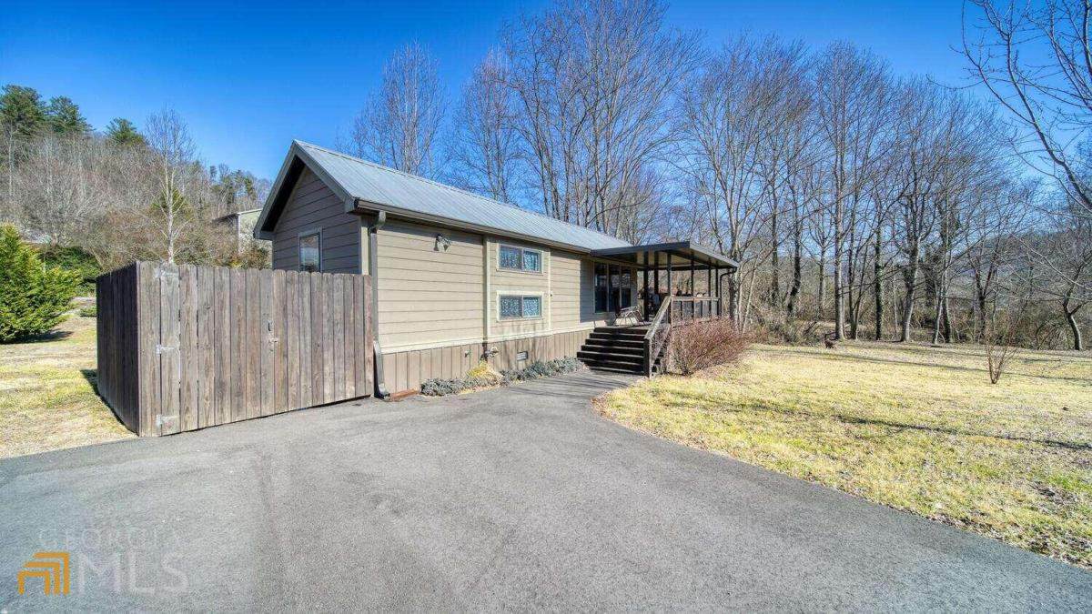 168 Maple Springs Lane - Photo 1