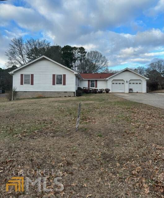 713 Moon Road - Photo 1