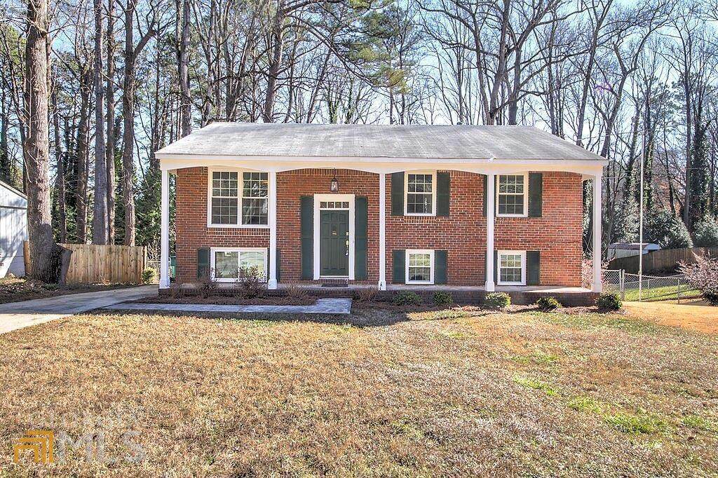 2515 Rolling View Drive - Photo 1