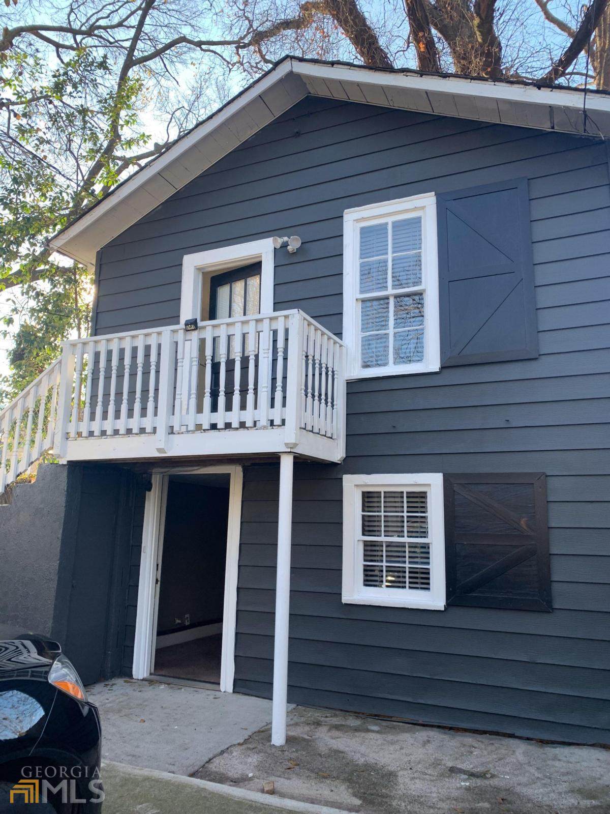 504 Calhoun Street - Photo 1