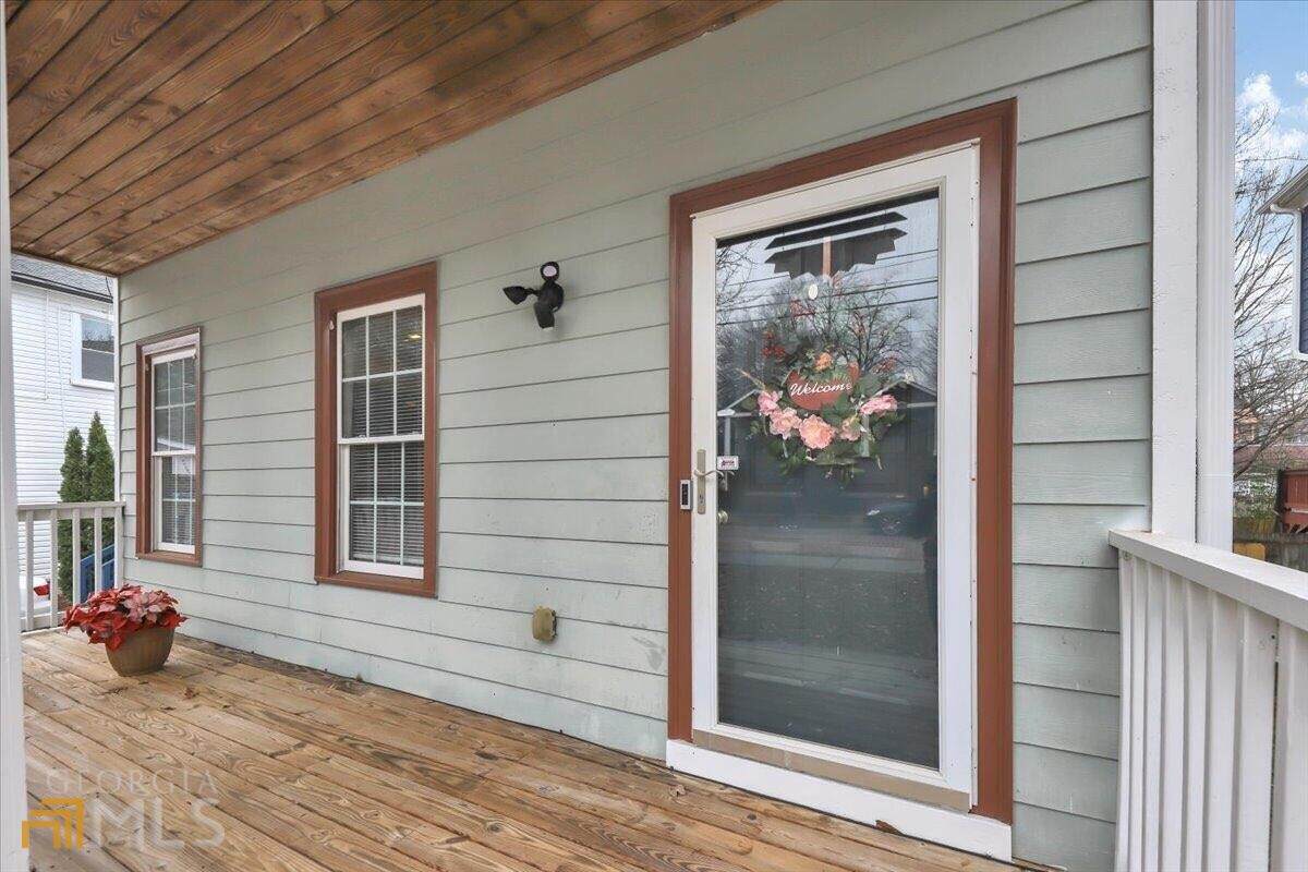 523 Connally Street - Photo 1