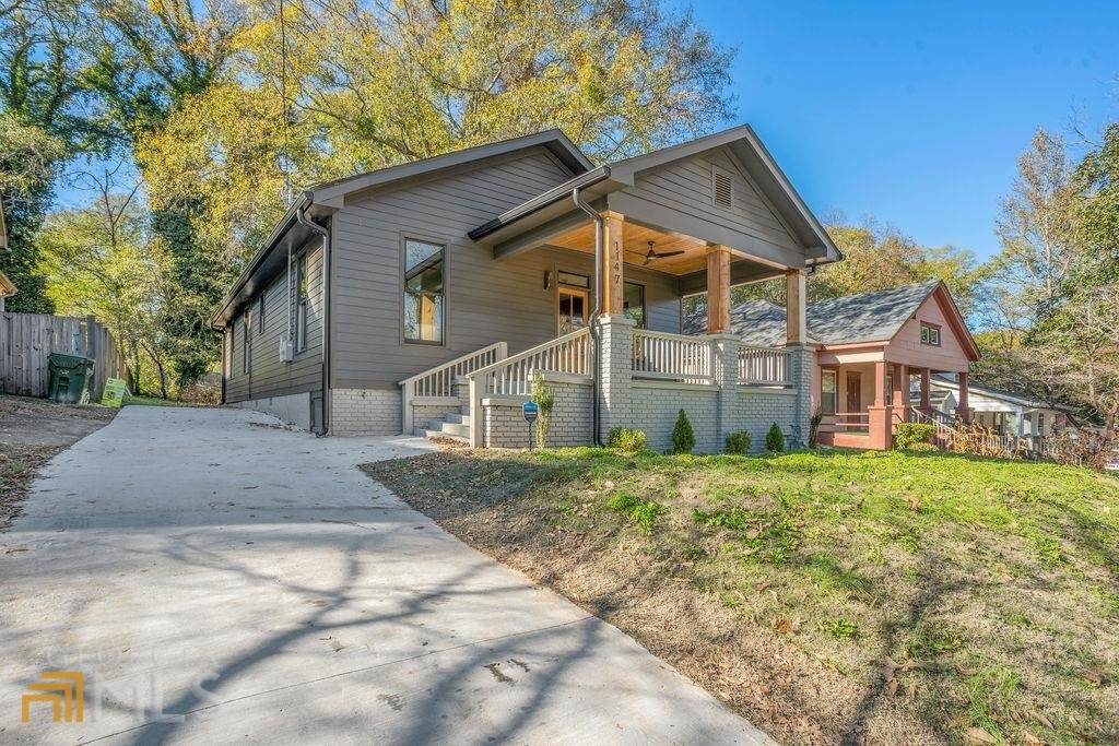 1147 Oakland Drive - Photo 1