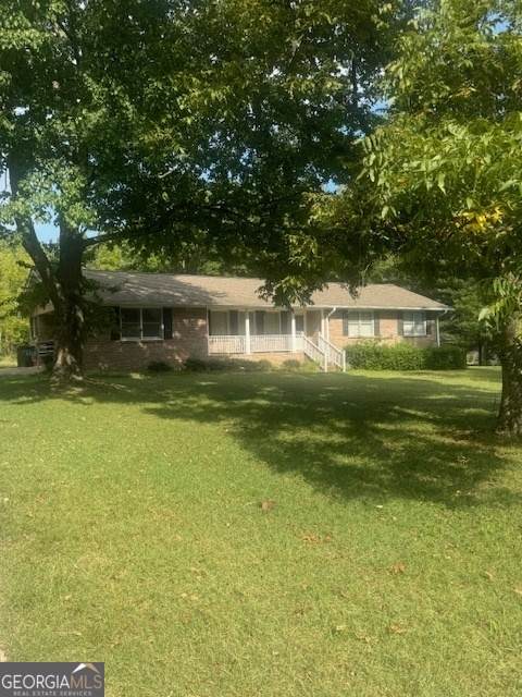 1112 Harbins Road - Photo 1