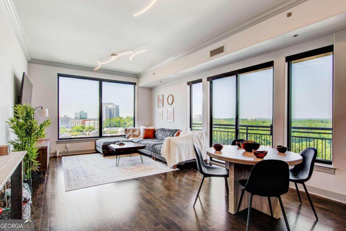 3445 Stratford Road - Photo 1