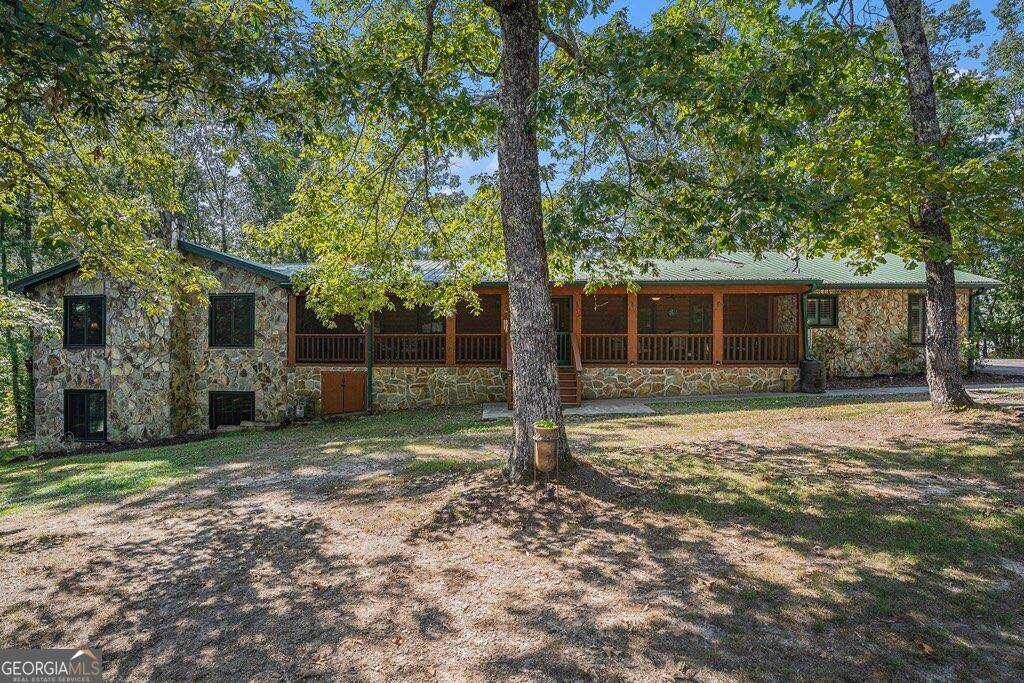 370 Davis Road - Photo 1