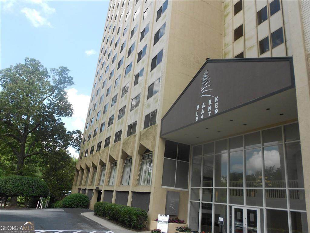 2479 Peachtree Road - Photo 1