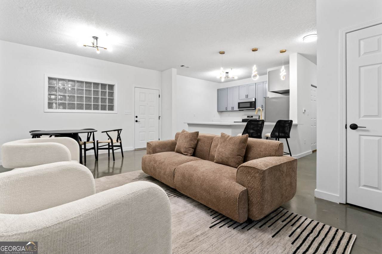 400 17th Street - Photo 1