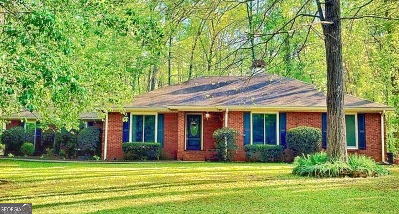 205 Olde Oak Drive - Photo 1