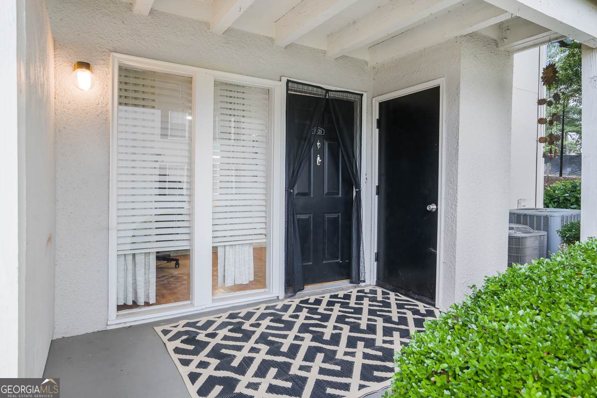 1150 Collier Road - Photo 1