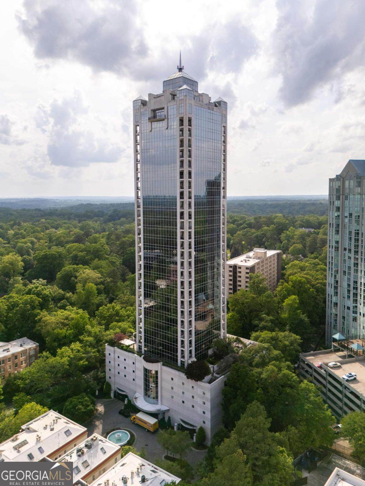 2828 Peachtree Road - Photo 1