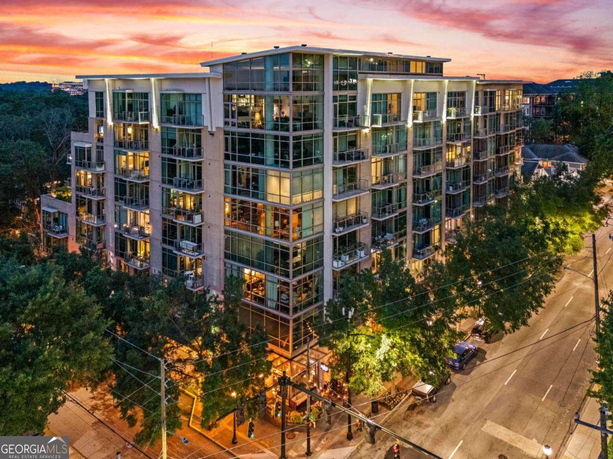 905 Juniper Street - Photo 1