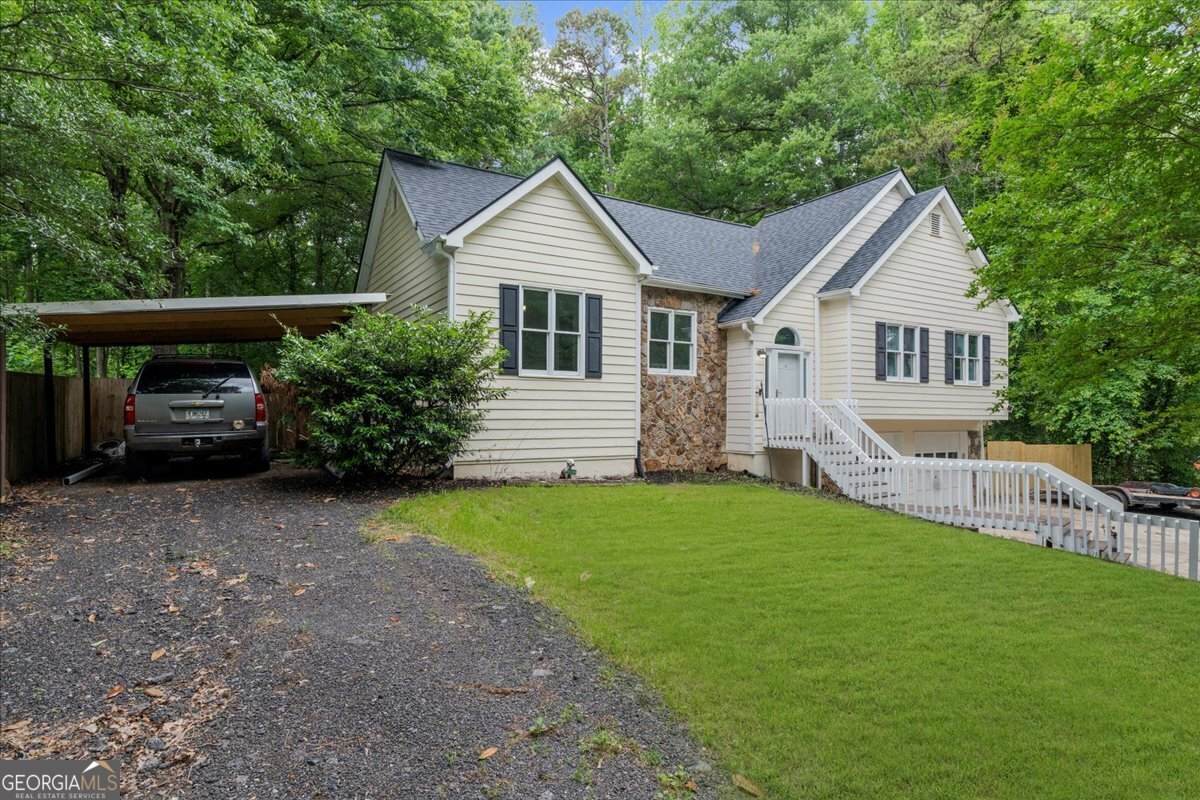 5640 Rolling Oaks Drive - Photo 1