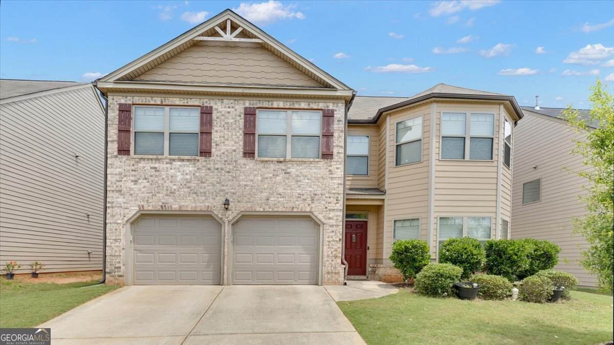 556 Emporia Loop - Photo 1