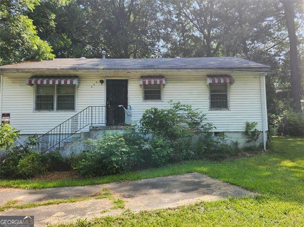 449 Hamilton E Holmes Drive - Photo 1