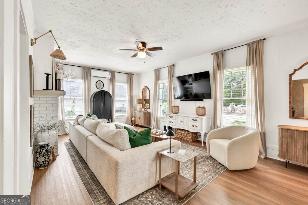575 Main Street - Photo 1