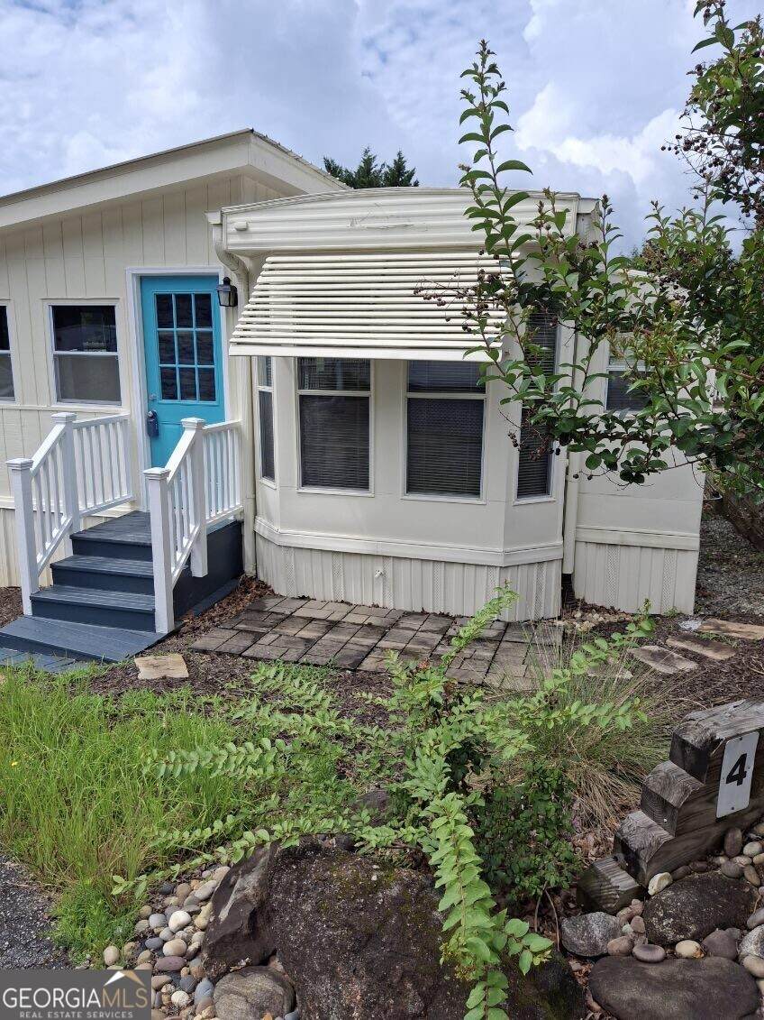 4 Fleetwood Road - Photo 1