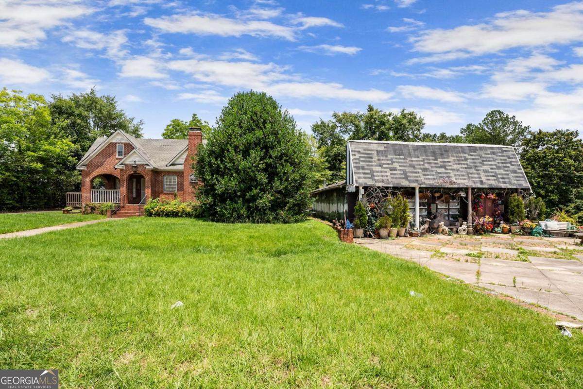 4973 Broad Street - Photo 1