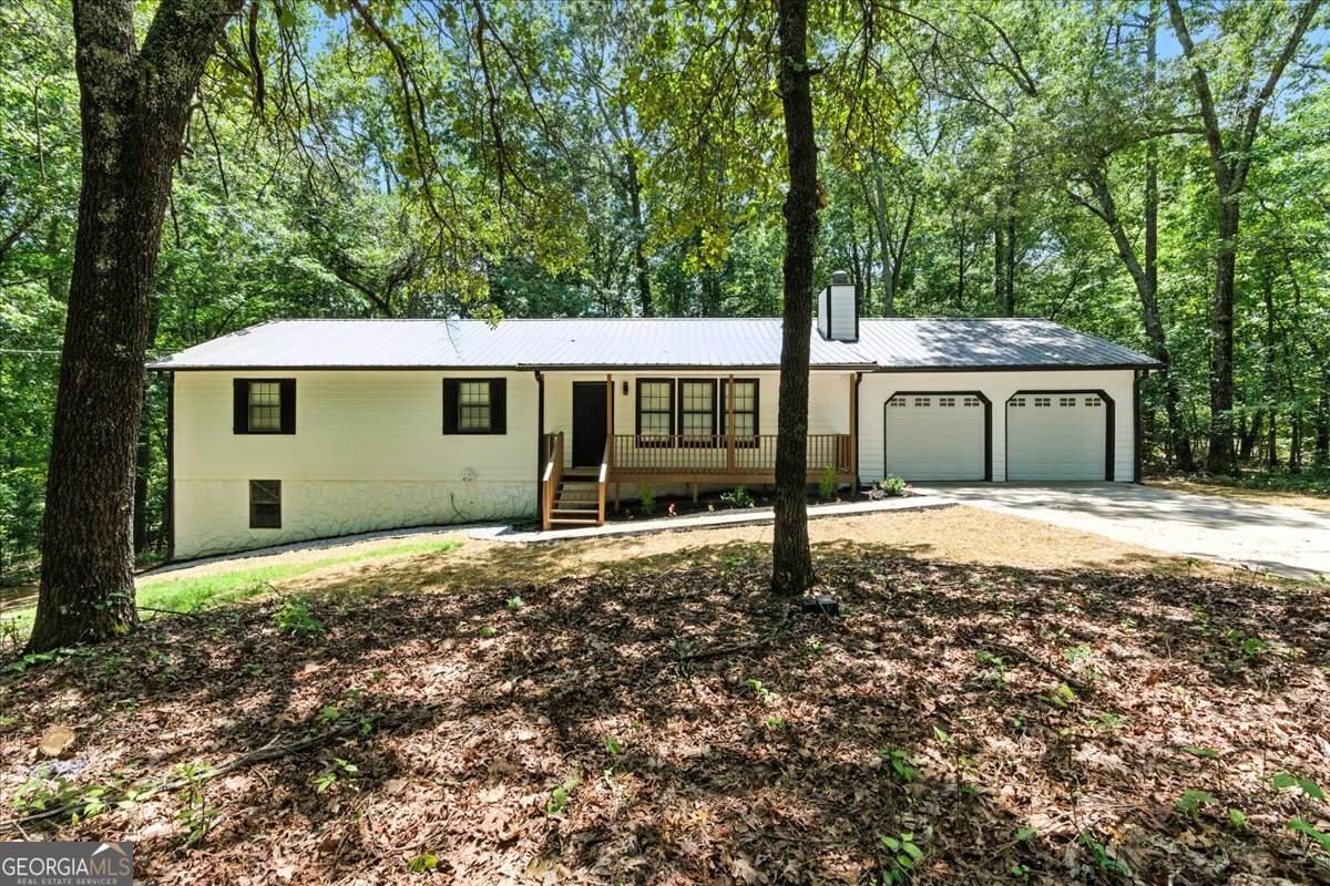 4090 Chapel Hill Road - Photo 1
