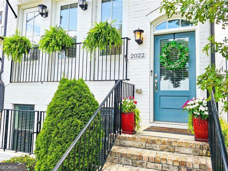 2022 Manchester Street - Photo 1