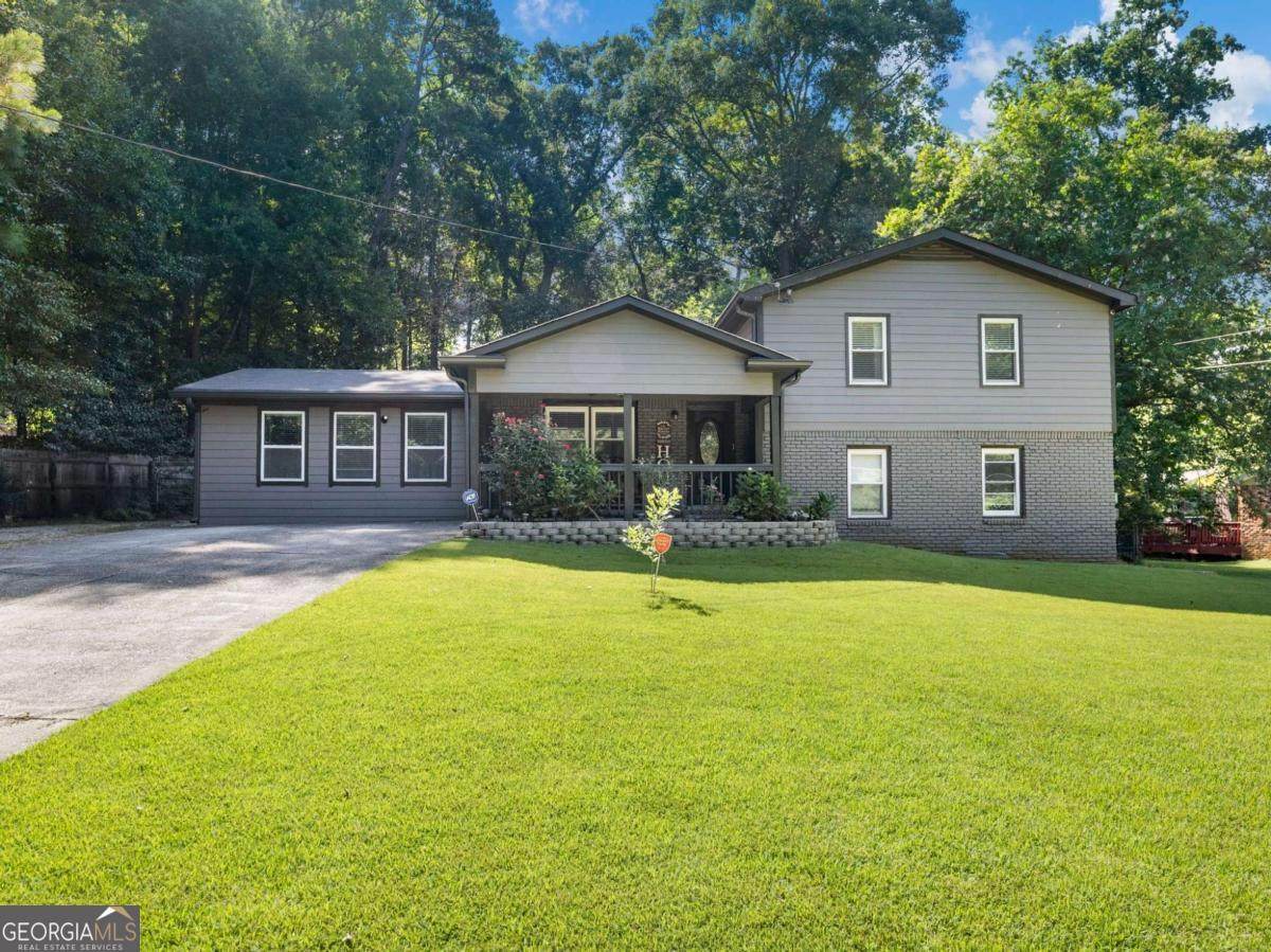 3274 Stanford Circle - Photo 1