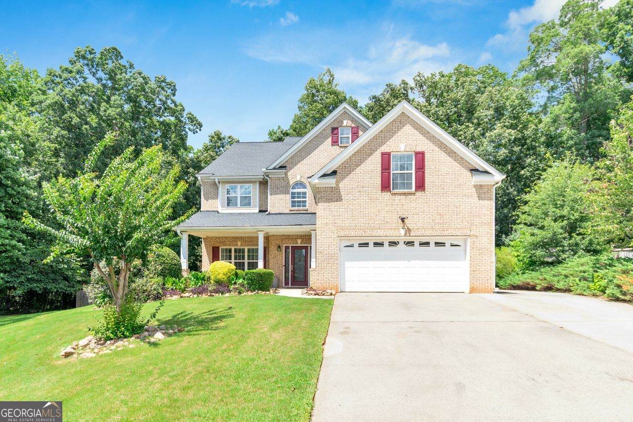 305 Matthew Circle - Photo 1