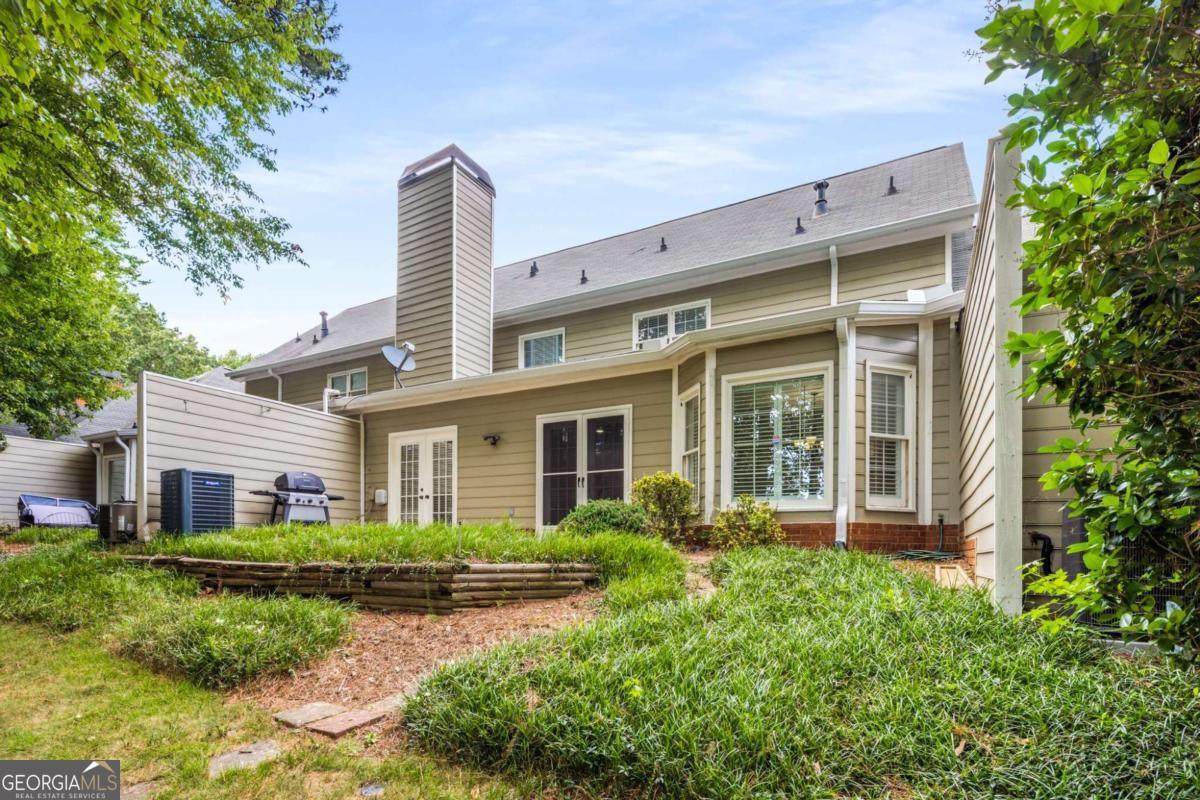 3710 Wedgewood Chase - Photo 1