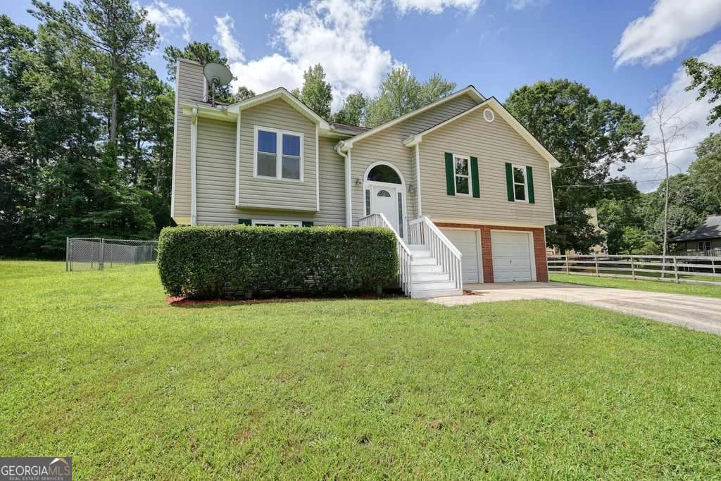 54 Crestwood Drive - Photo 1