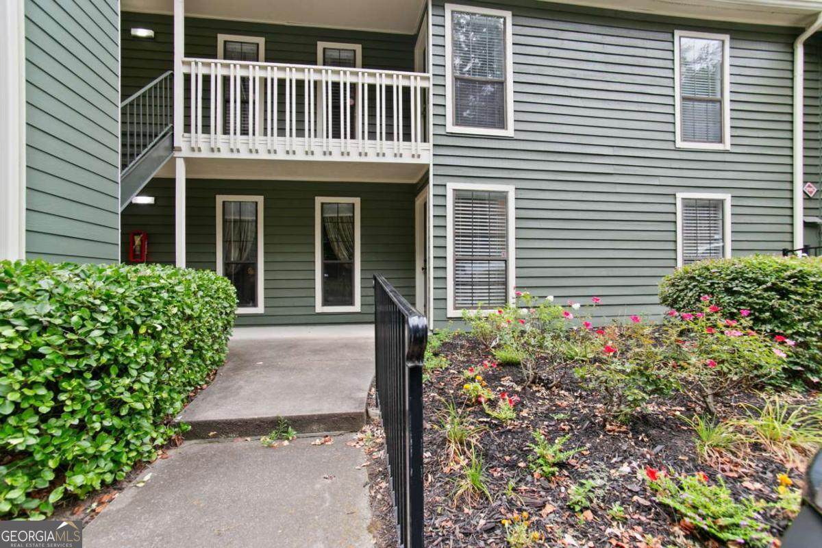 4509 Vinings Central Trace - Photo 1