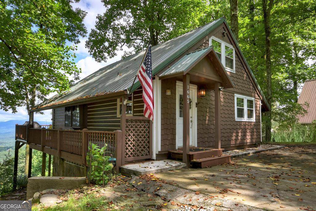1665 Walnut Ridge - Photo 1