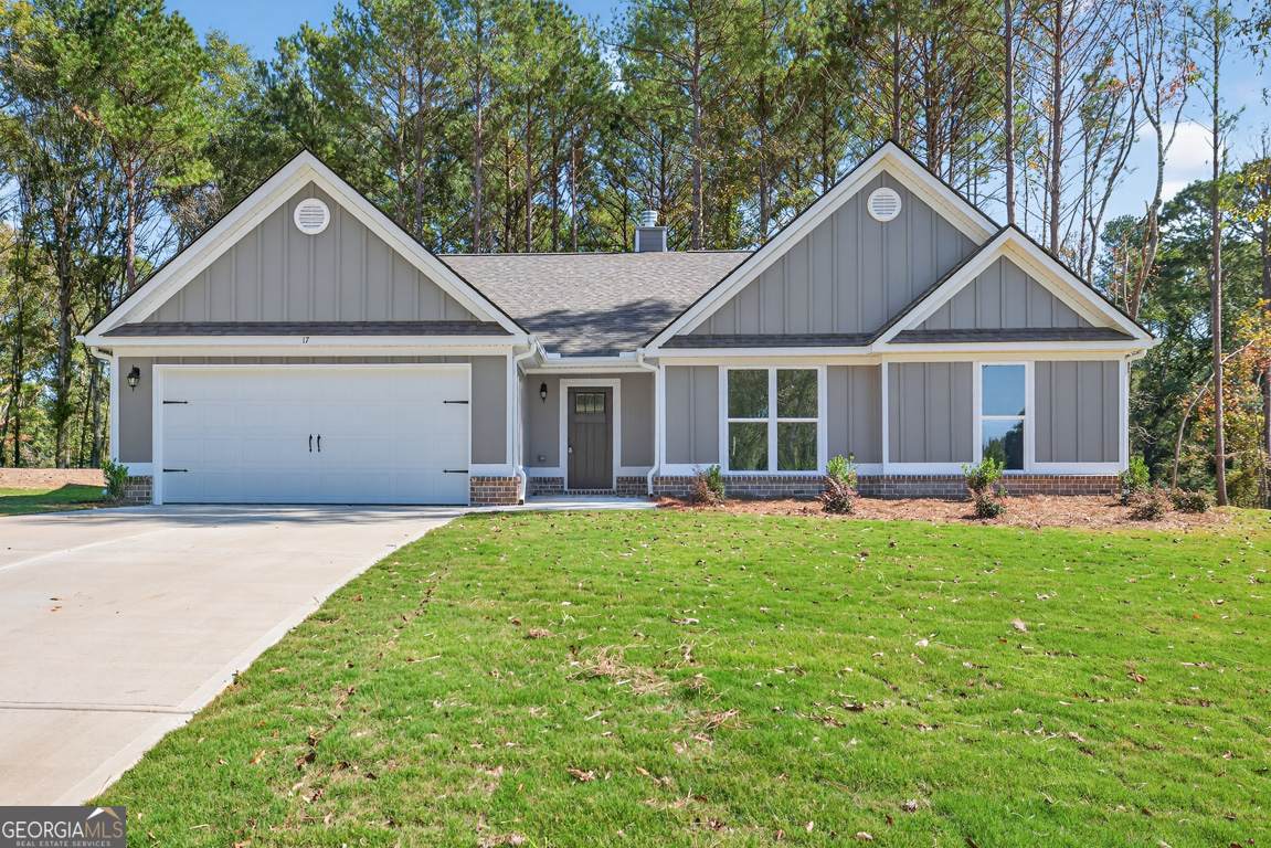 17 Mockingbird Lane - Photo 1