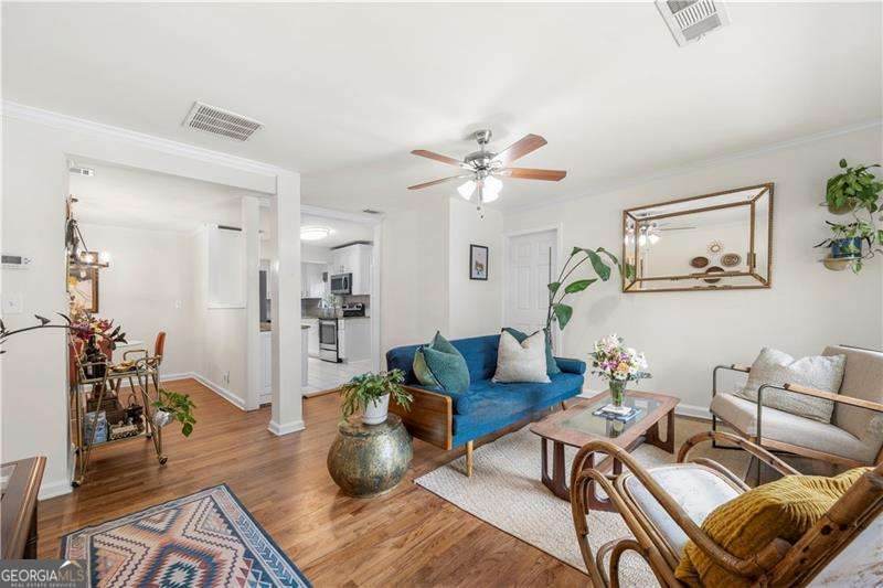 2806 Fraser Street - Photo 1