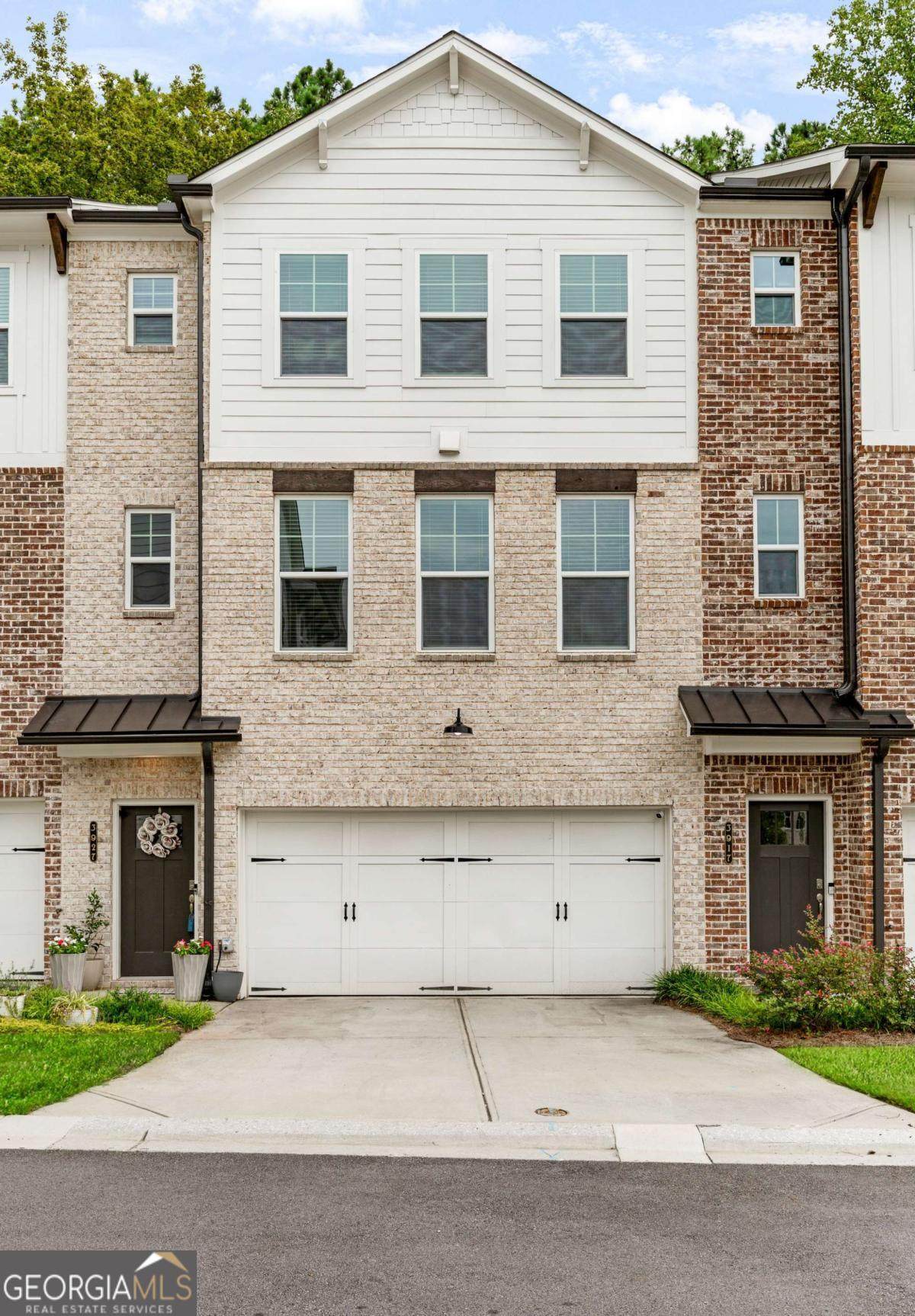 3927 Acer Court - Photo 1