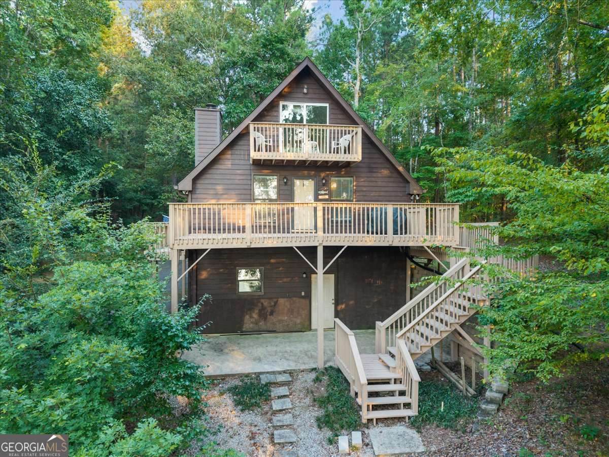 1382 Lake Crest Drive - Photo 1