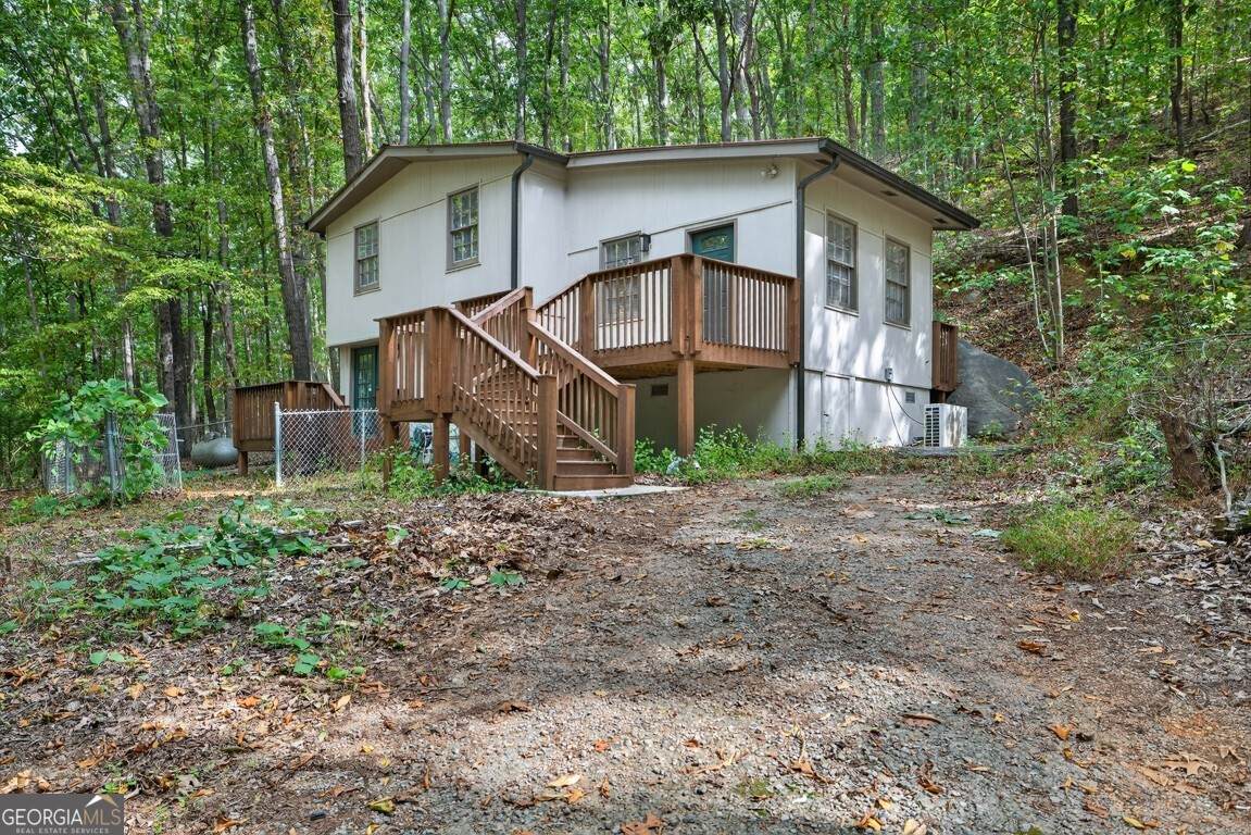 256 Robin Hood Lane - Photo 1