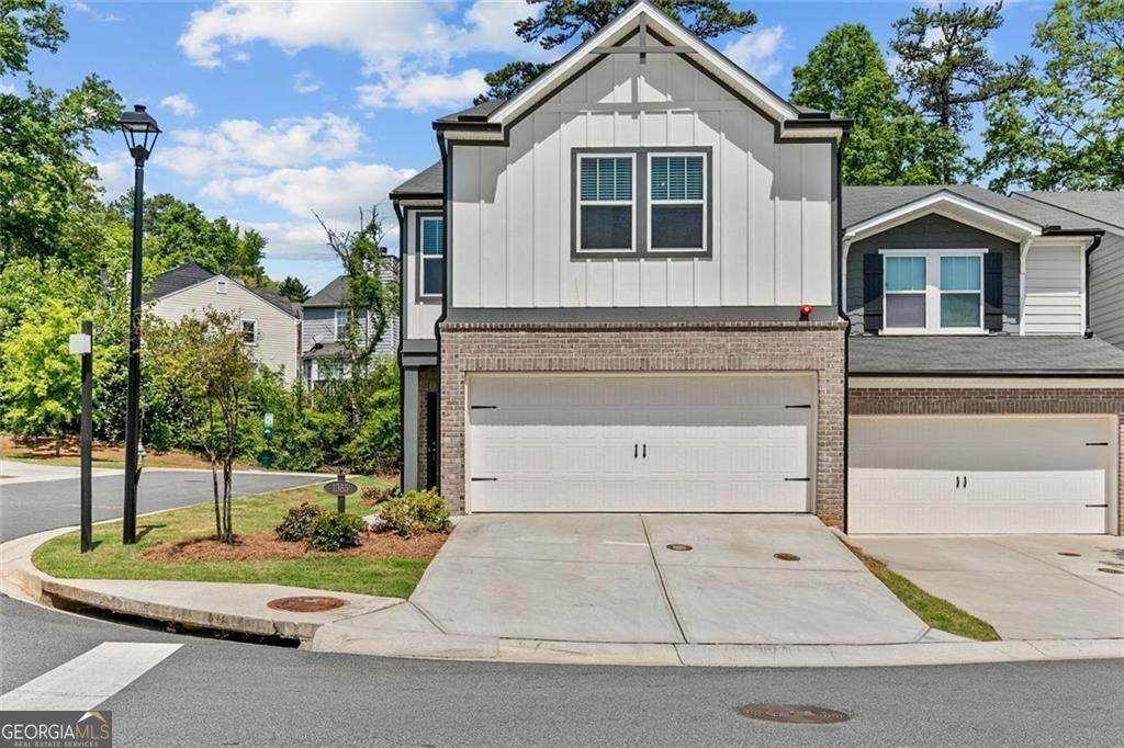 1385 Vayda Court - Photo 1