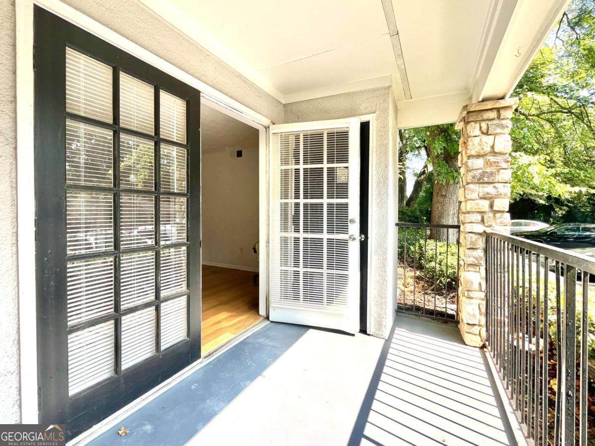 1150 Collier Road - Photo 1