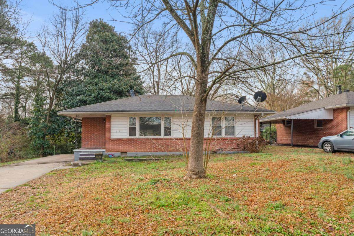 575 Georgia Avenue - Photo 1