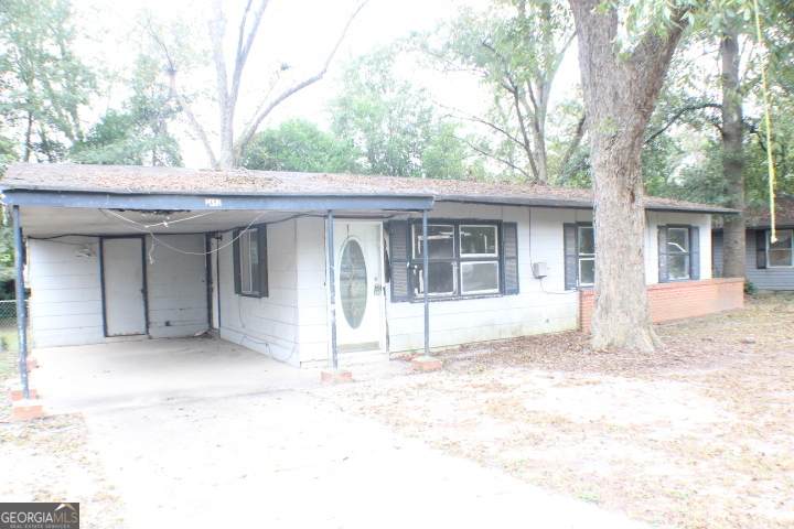 2452 Thrasher Avenue - Photo 1