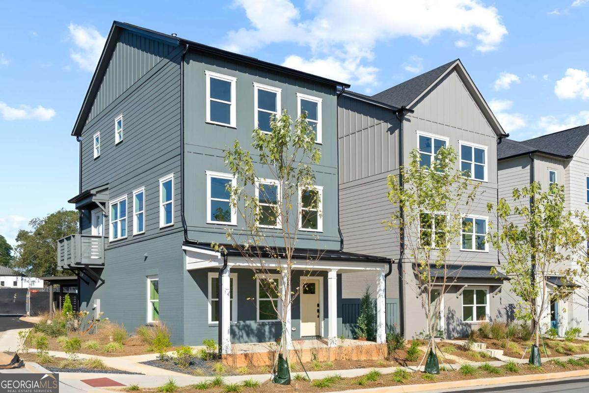 371 Kings Landing - Photo 1