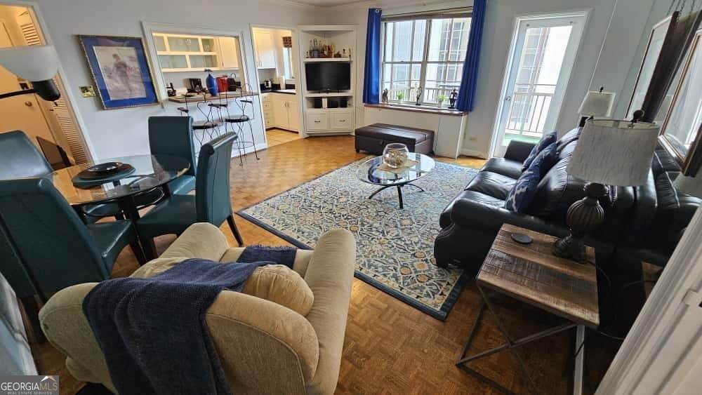 300 Peachtree Street - Photo 1