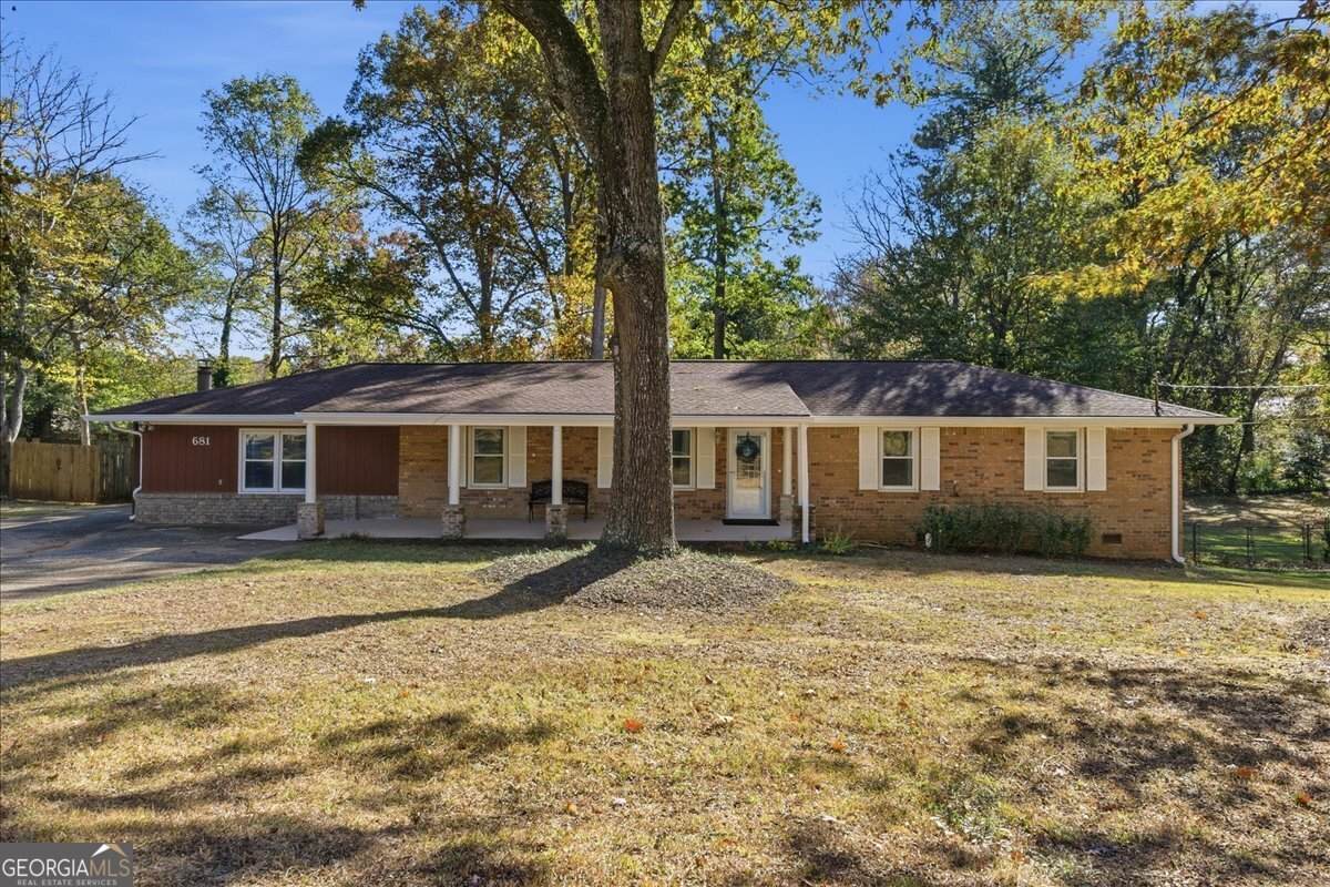 681 Manor Ridge Drive - Photo 1