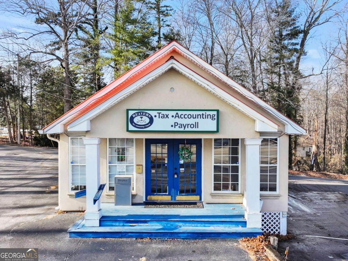 1937 Robertson Loop Road - Photo 1