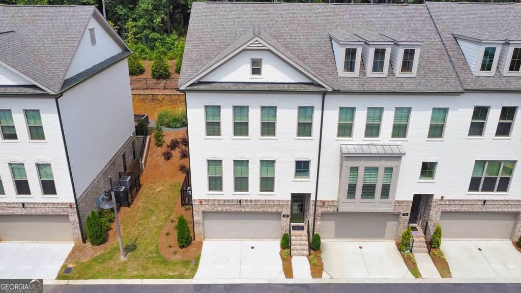 413 Bishop Lane - Photo 1