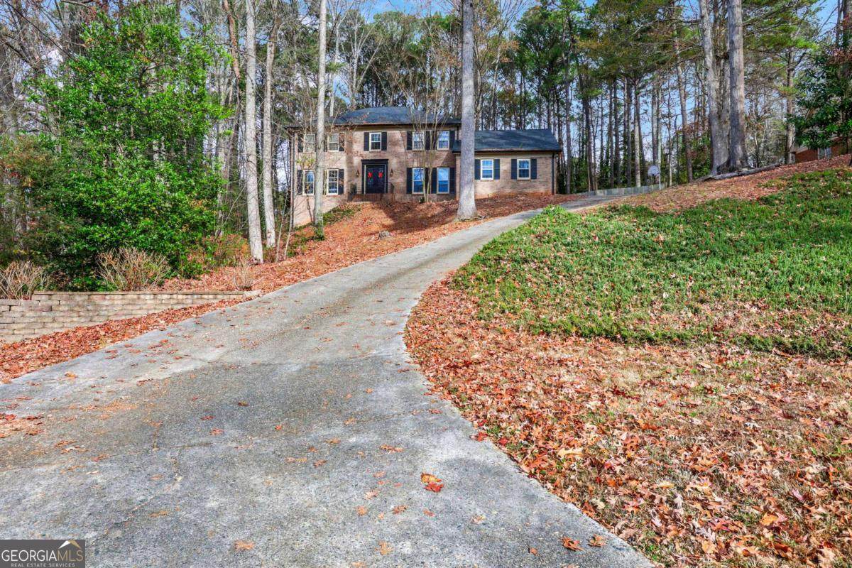 1514 Howell Highlands Drive - Photo 1